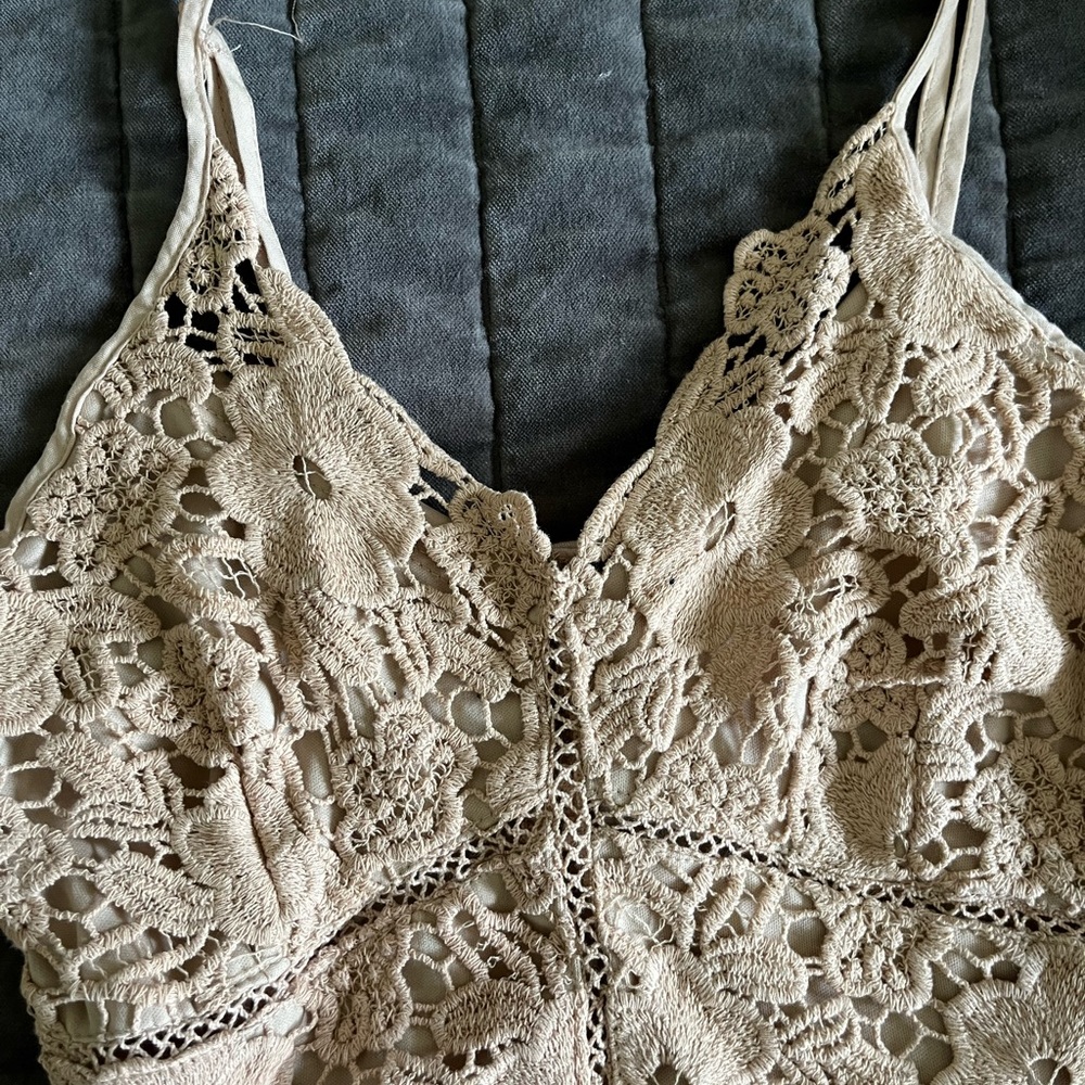 super cute medium pattern top